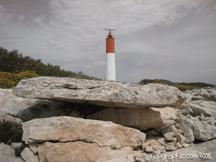 photo du phare de la plage du Verdon à la Couronne