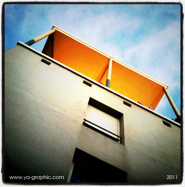 Photo d'architecture en contre-plongée