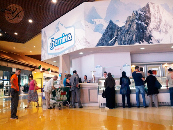 Bernina: Le glacier de Ardis, centre commercial situé à Mohammadia, Medina Center